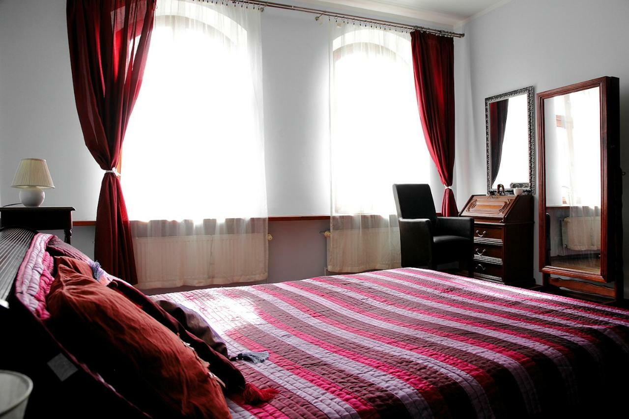 Red Bike Old Town Apartment Opole Exterior foto